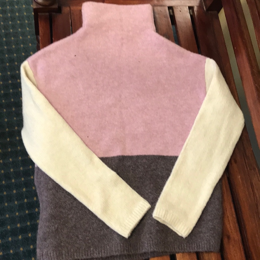 Sweater - Picture 3 of 3